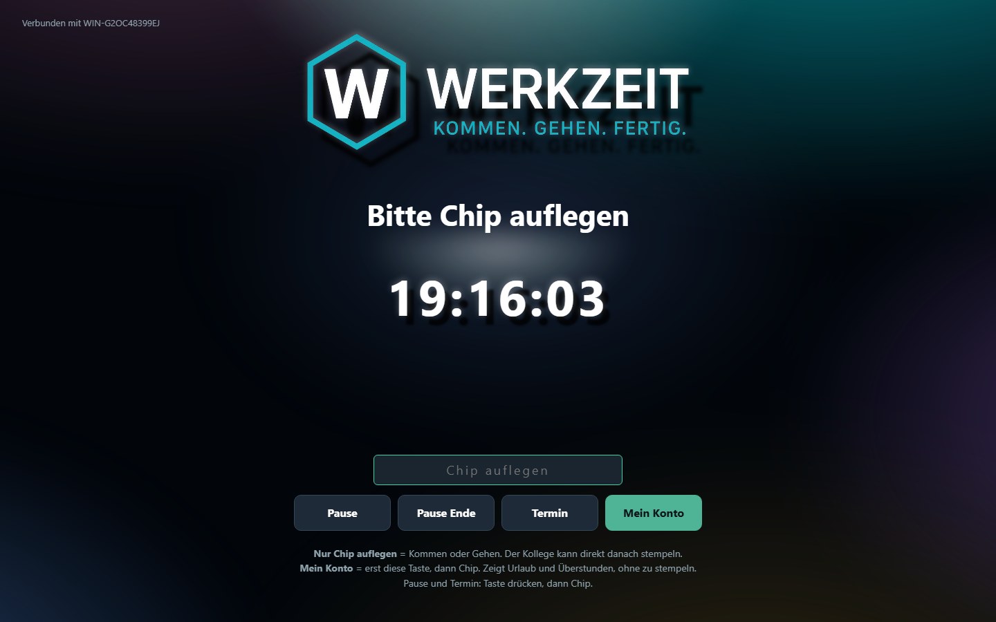 Stempeluhr mit der Aufforderung Chip auflegen